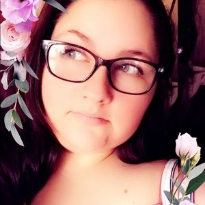 Meet your Posher, Destiny